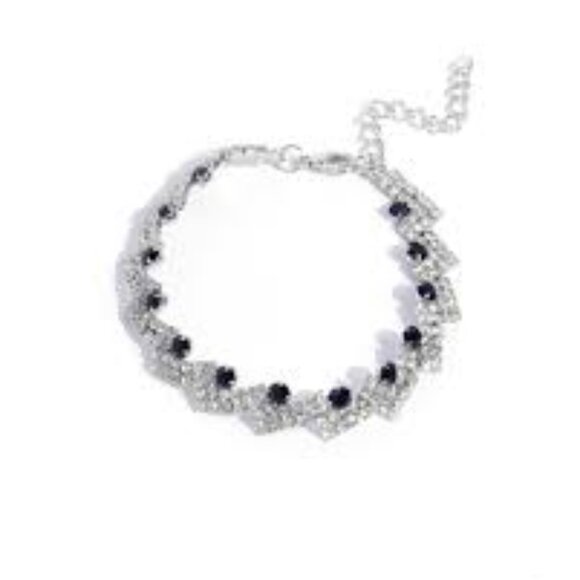 PAPARAZZI JEWELRY - Picture 1 of 2